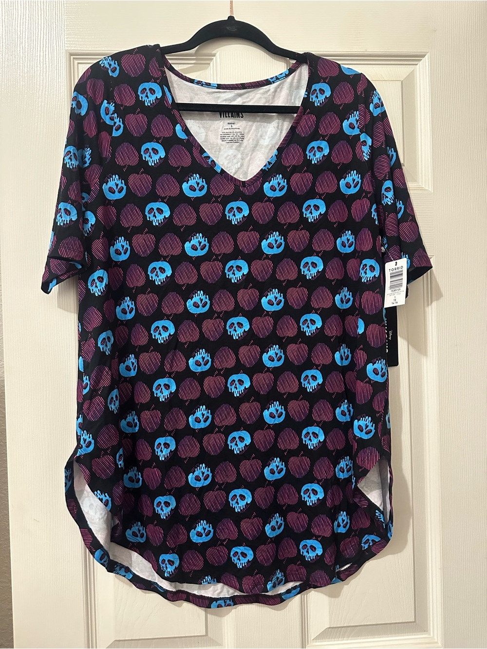 NWT Torrid Disney Villains top